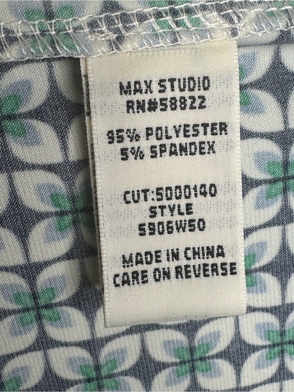 Max Studio Green Patterned Shirt Dress with Tie Waist and Collar. NWT - Picture 4 of 4
